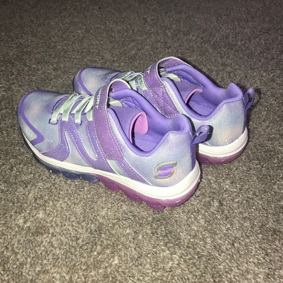 Kids Purple running shoes - Picture 2 of 3